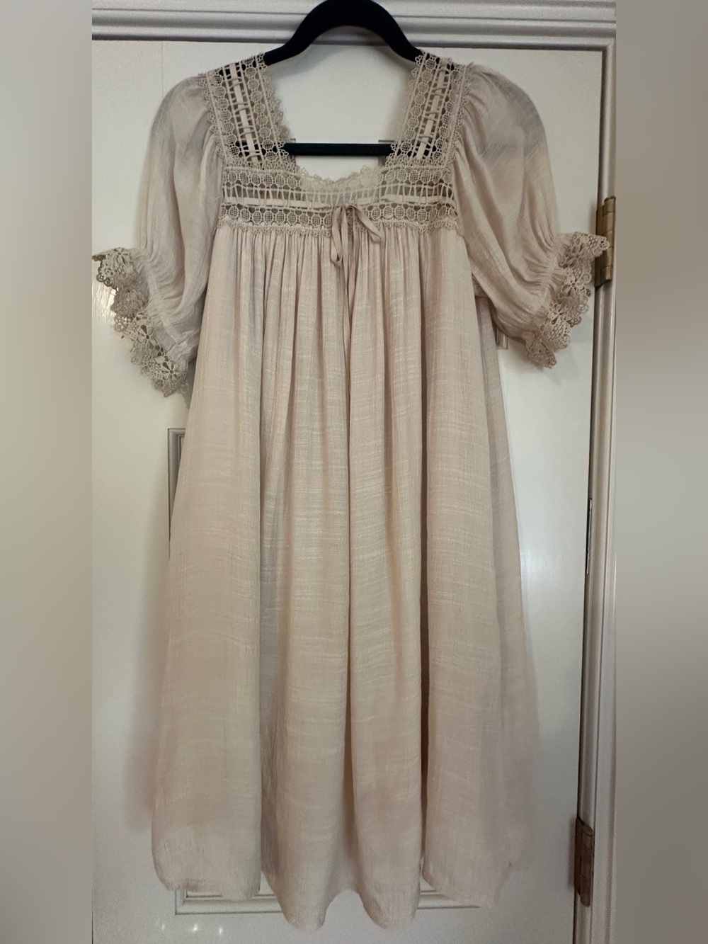 Women’s vintage style Cream Boho Crochet Yoke Dress